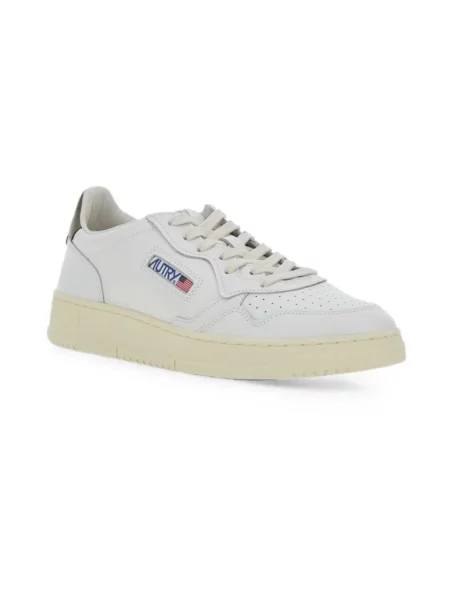 Sneakersy Autry białe