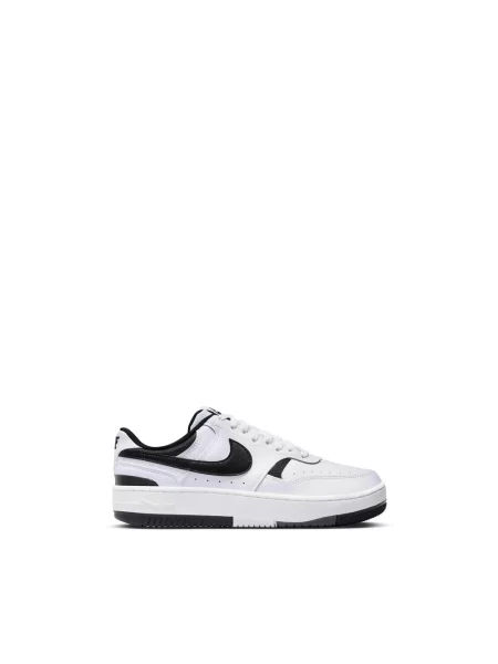 Sneakersy Nike zamszowe białe