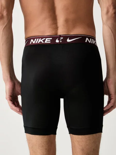 Боксеры Nike