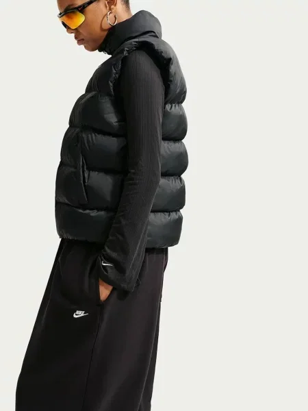 Nike Sportswear női ujjatlan kabát Therma-FIT fekete