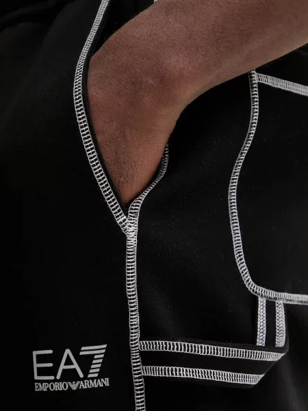 Спортивні штани Emporio Armani з аплікацією чорний