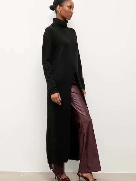 Pulover Answear.LAB s dolčevitom crna