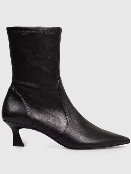Кожаные ботильоны Stuart Weitzman черные