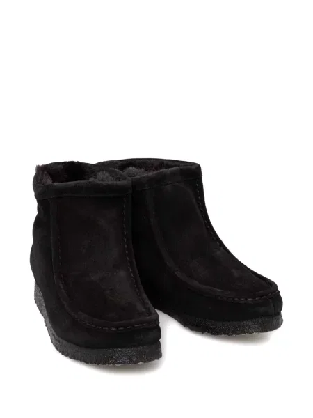 Велурени боти Clarks Originals черно