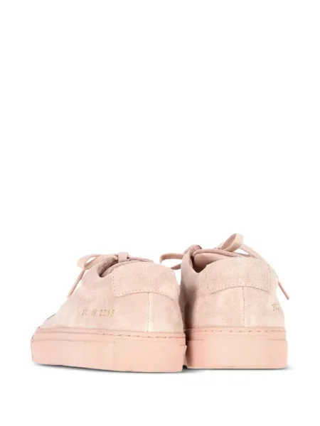 Sneakerși Common Projects din piele de căprioară roz