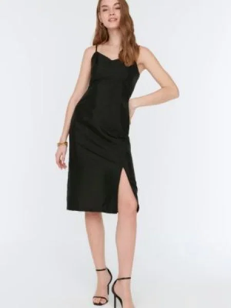 Cu centură rochie Trendyol negru