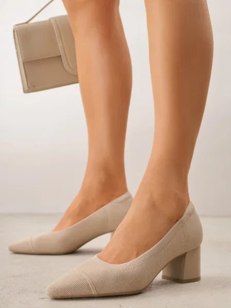 Pantofi cu Abathise închis bej