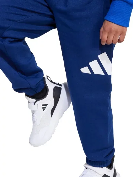 Adidas Дитячий спортивний костюм