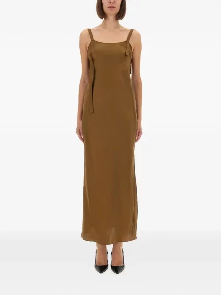 Rochie maxi The Garment de costum maro