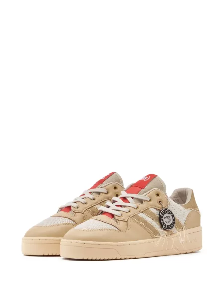 Маратонки Adidas розово
