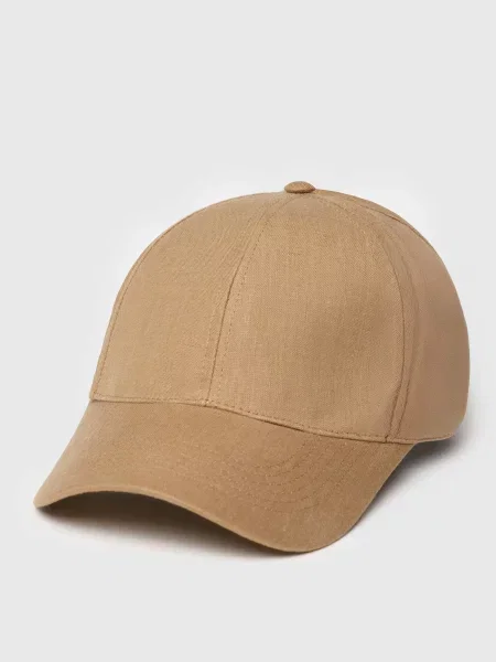 Шапка Arber бежевая