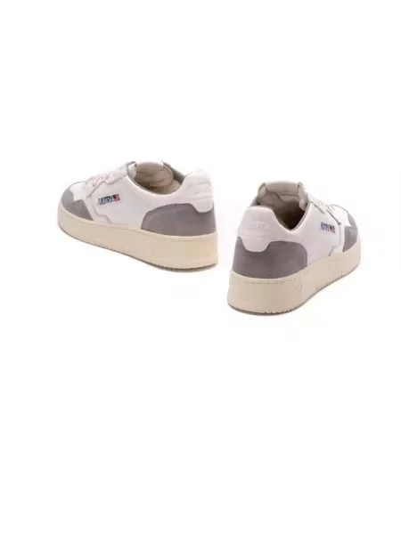 Sneakersy Autry zamszowe casual białe