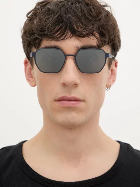 Солнцезащитные очки Michael Kors