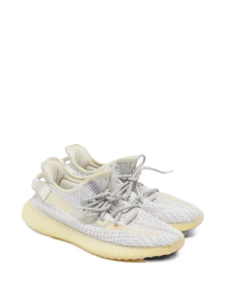 Sneakerși Adidas Yeezy alb
