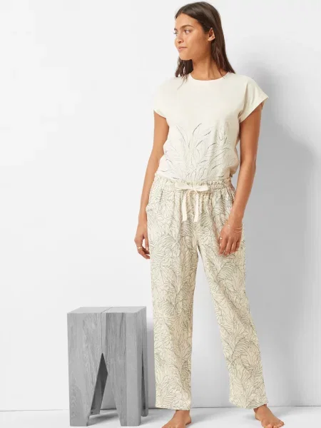 Футболка Etam з перлами