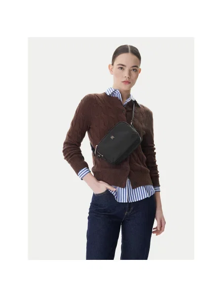 Kabelka Tommy Hilfiger Poppy Th Crossover čierna