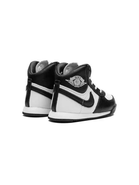 Sneakersy dziecięce Jordan białe