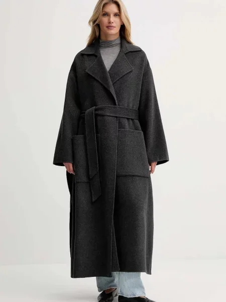 Plašč z dodatkom volne Nanushka siva