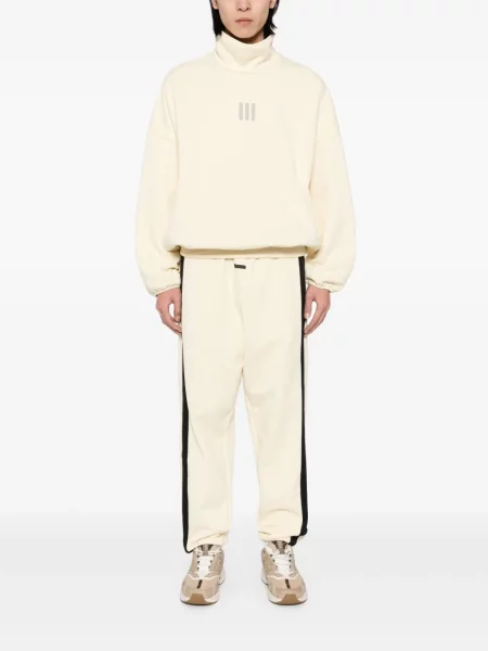 Haftowana bluza Adidas z dekoltem w serek czarna