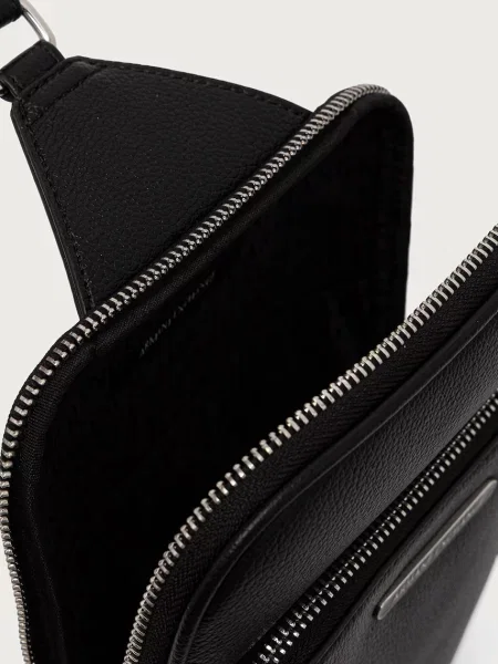 Armani Exchange Táska fekete