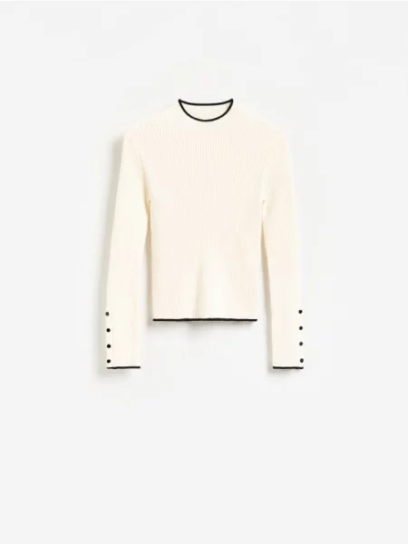 Reserved Pulover cu decorativi nude