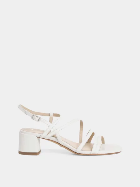 Tamaris Босоніжки Шкіра білий