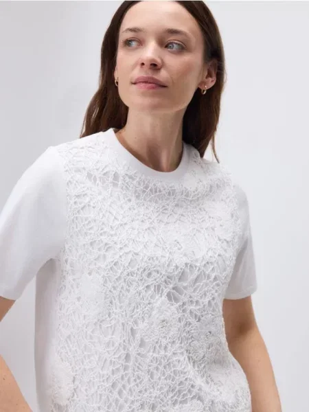 Reserved Блузка з ажурною вставкою білий