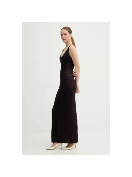 Remain sukienka maxi dopasowana fioletowy