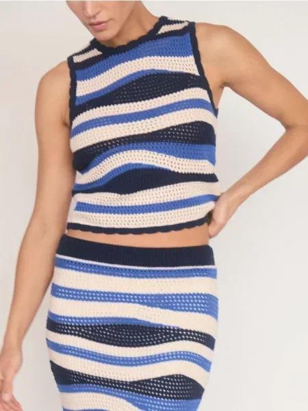 Топ Reserved в полоску