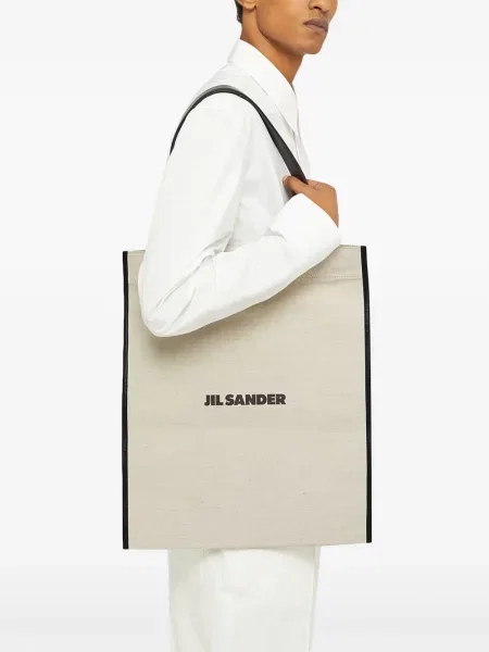 Shopperka Jil Sander bez obcasa biała