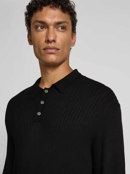 Sweter z dzianiny z kołnierzykiem typu kent model ‘EDGAR’ Jack & Jones Premium czarny