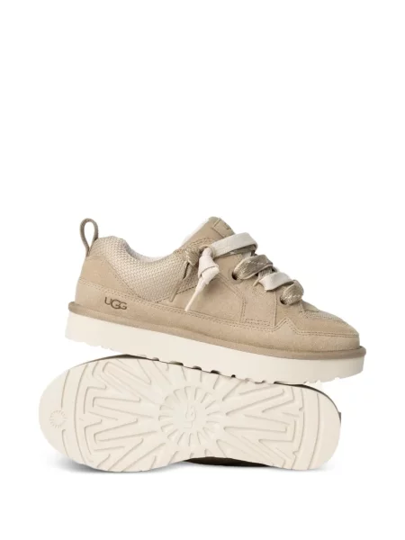 Sneaker Ugg autogrammal