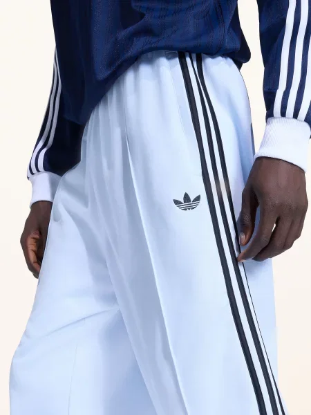 Sportovní kalhoty Adidas Originals černý