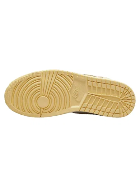 Pantofi Nike retro alb