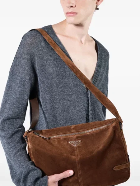 Geantă Prada din piele de căprioară maro