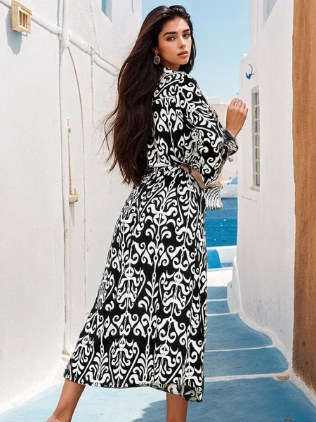 Obleka midi obleka Resti s potiskom nad koleni črna