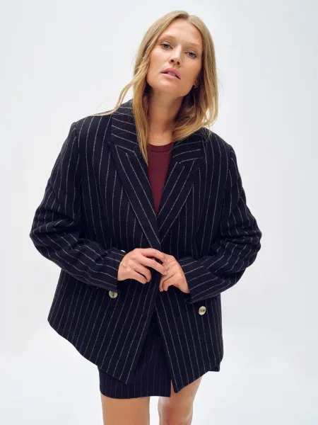 ABOUT YOU x Toni Garrn Blézer Jamie sötétkék