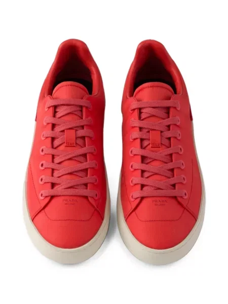 Sneakerși Prada roșu