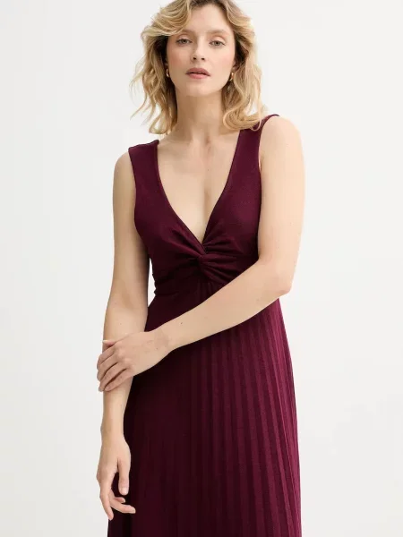 Answear.LAB sukienka maxi rozkloszowana bordowy