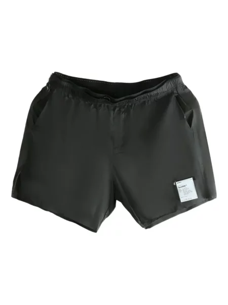 Pantaloni scurți Satisfy negru