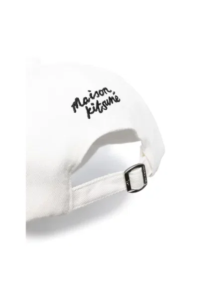 Czapka z daszkiem Maison Kitsune biała