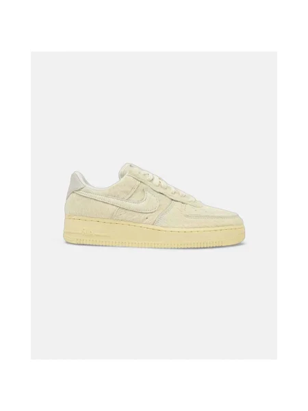 Pantofi Nike bej
