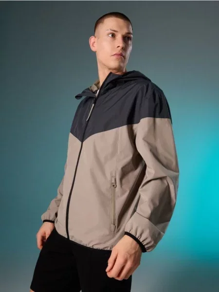 Sinsay Lehká větrovka s kapucí béžová