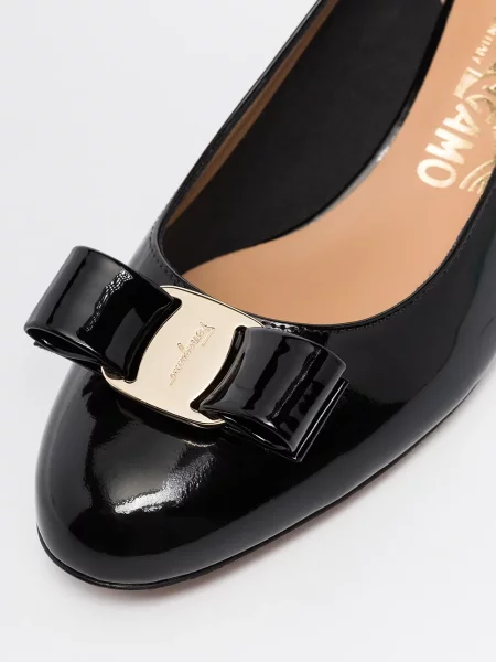 Lodičky Salvatore Ferragamo s mašlí černé
