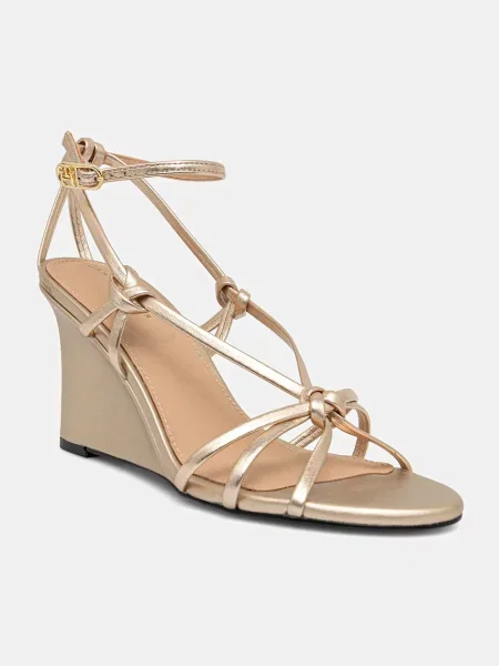 Кожени сандали Tommy Hilfiger METAL LEATHER KNOTS WEDGE SANDAL златисто