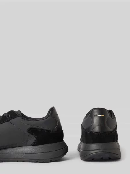 Sneakersy z tkaniny z obszyciem ze skóry welurowej Boss czarne