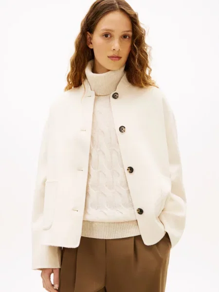 Bomberka o kroju regular fit z mieszanki wełny Tommy Hilfiger biały