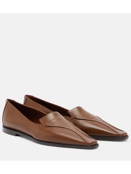 Pantofi loafer Manolo Blahnik din piele maro
