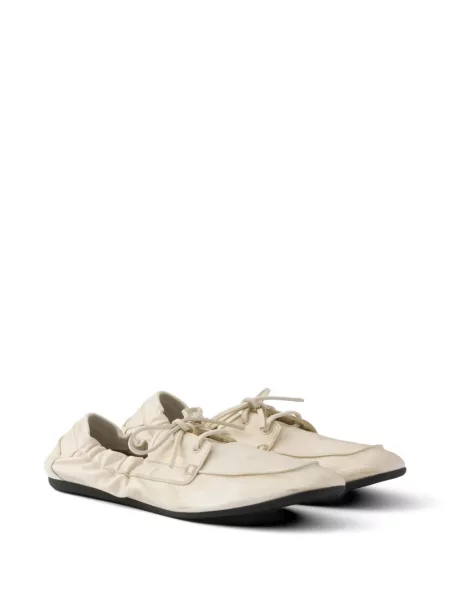 Pantofi Prada din piele