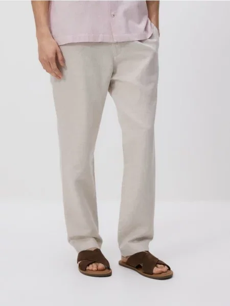 Чиносы Reserved бежевые